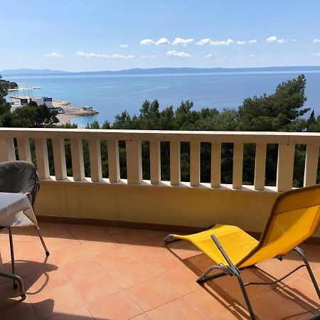 Villa Rosso Baška Voda Eksteriør bilde